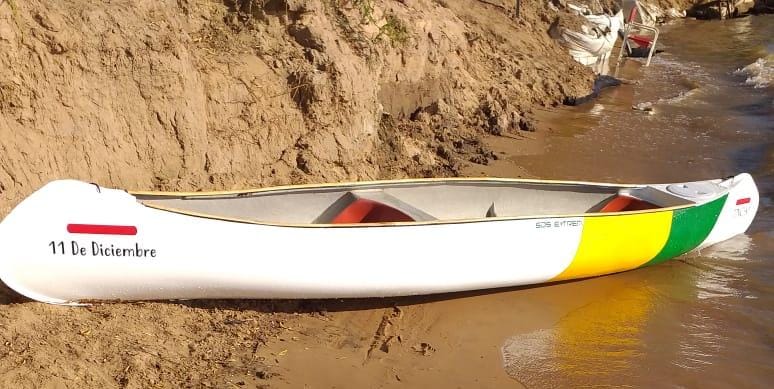 Vendo piragua - Imagen principal