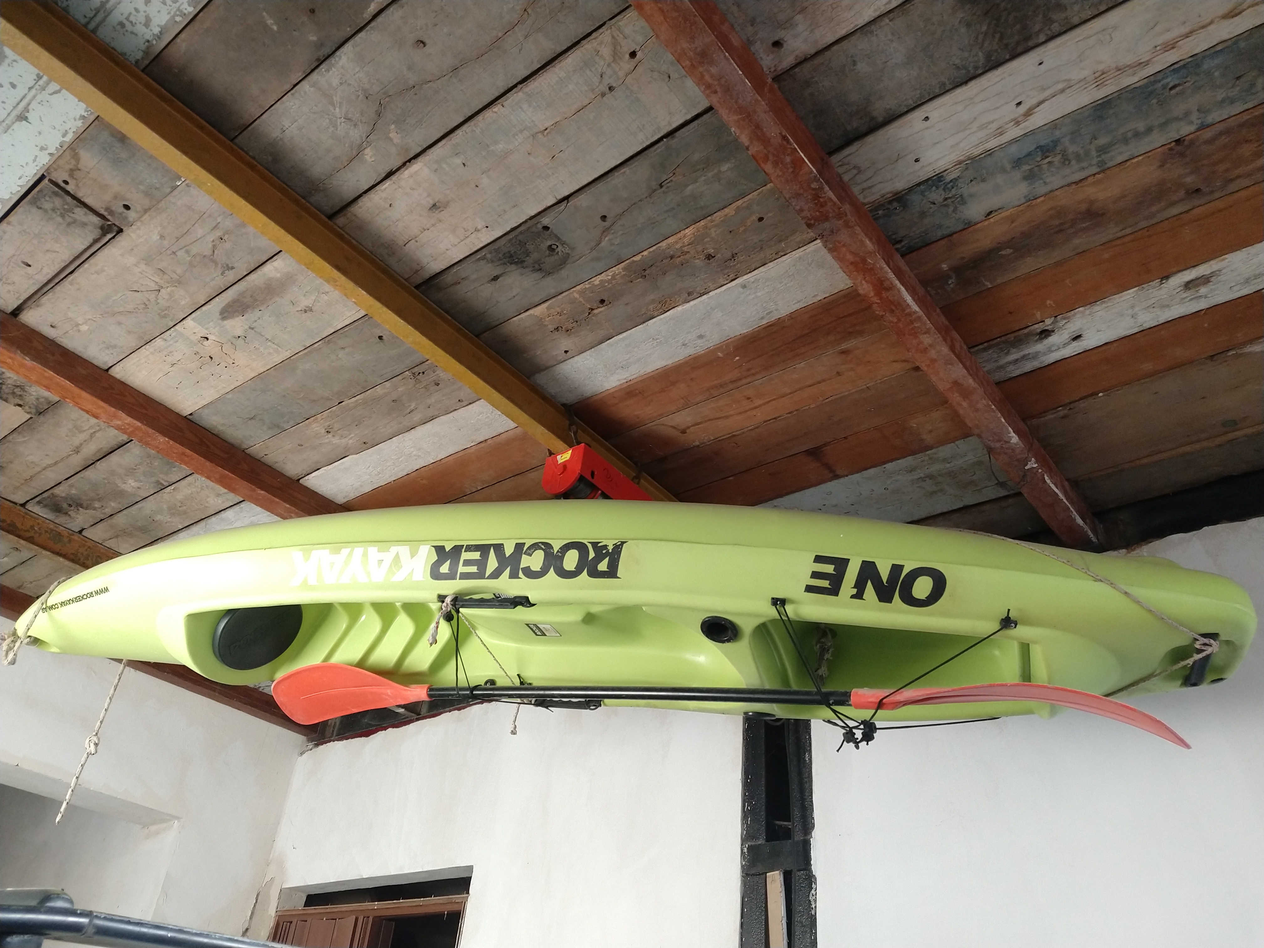 Kayak R - Imagen principal