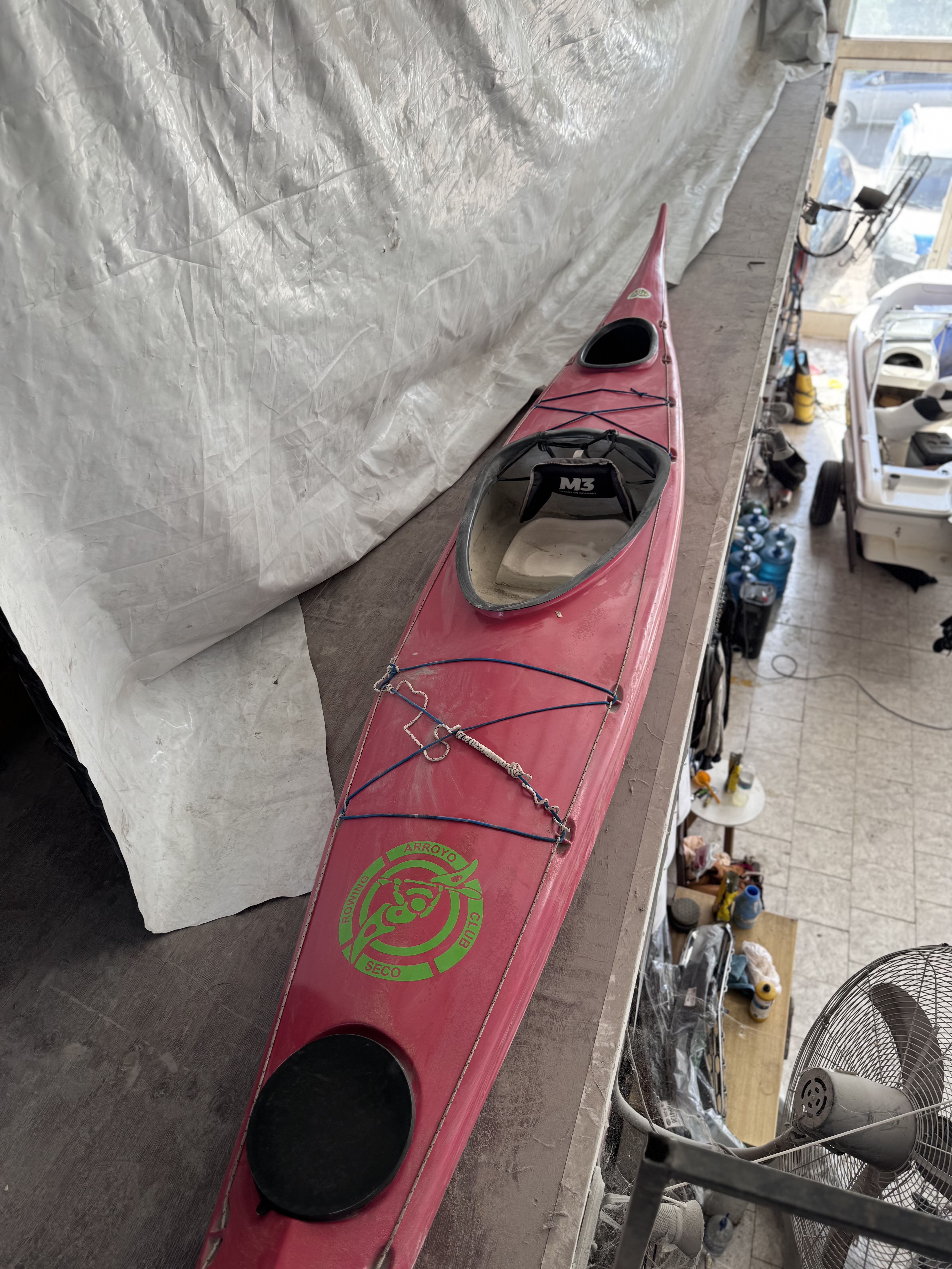 Kayak baum en excelente estado  - Imagen principal