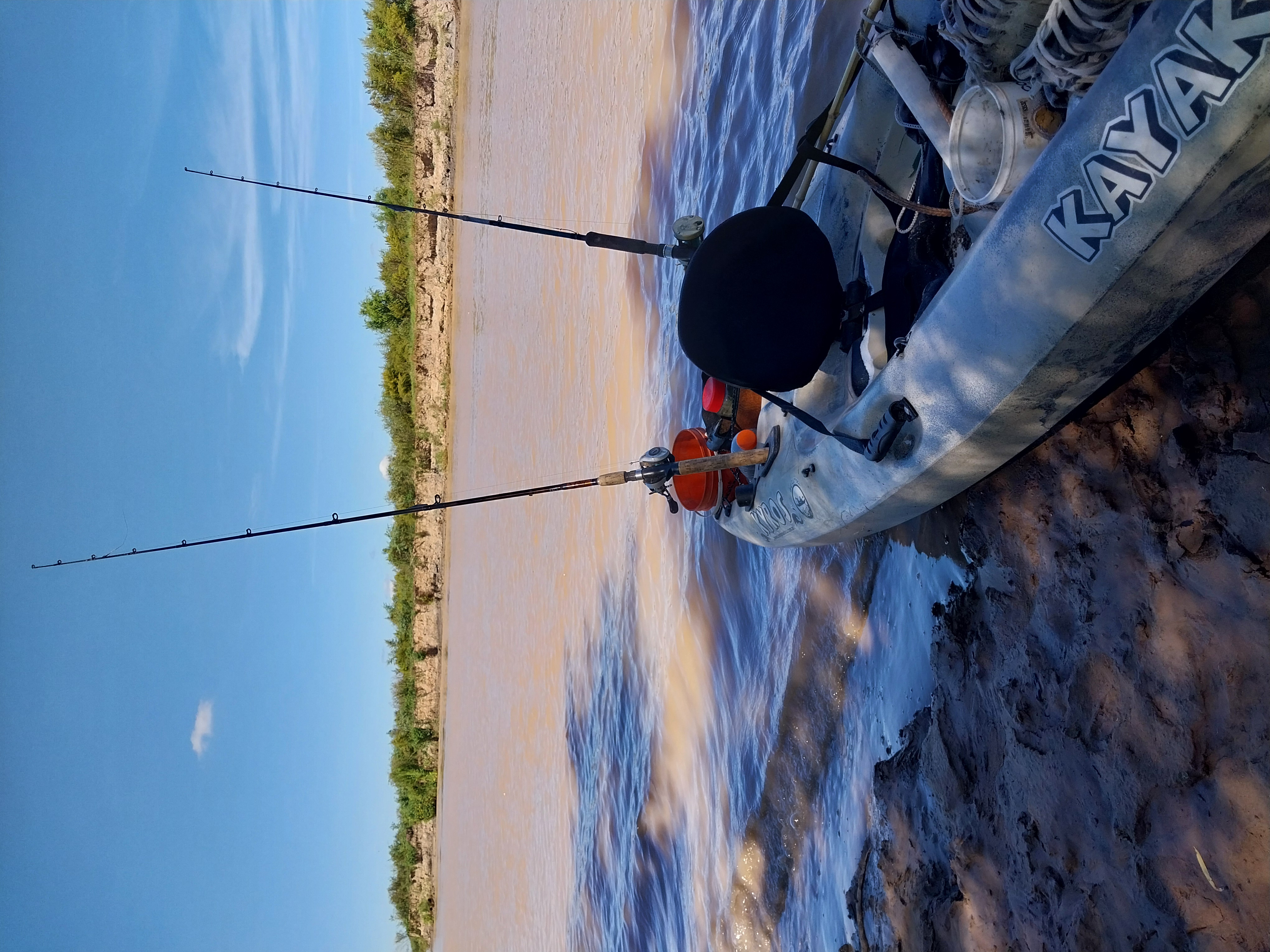 Kayak Kyros + chaleco + remo y salva remo + respaldar - Foto 2